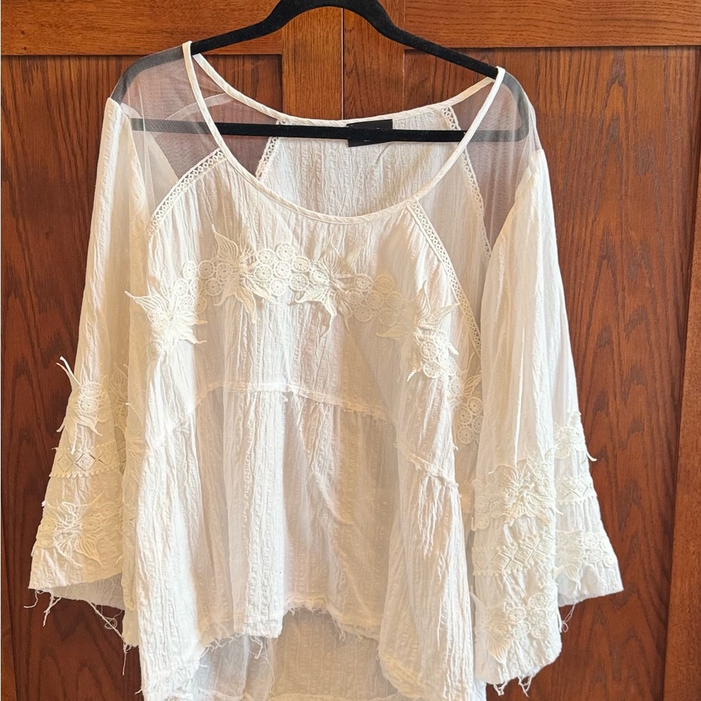 Vici boho top